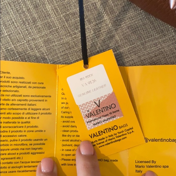 Valentino Mia Rock crossbody in metallic rust - Picture 8 of 11